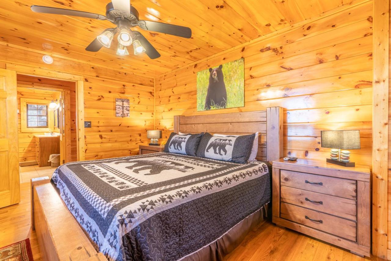 Comfort Cabin Bearway To Heaven W Private Hot Tub Pigeon Forge Dış mekan fotoğraf