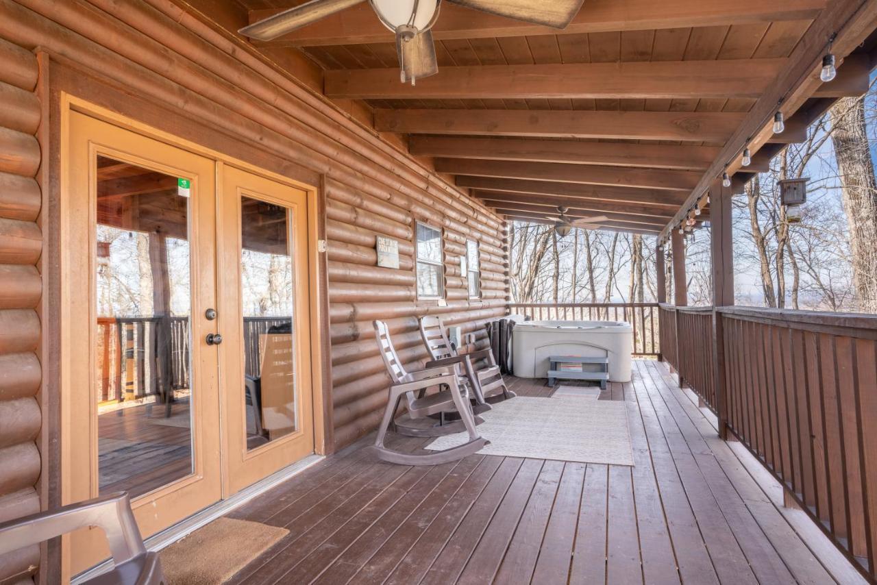 Comfort Cabin Bearway To Heaven W Private Hot Tub Pigeon Forge Dış mekan fotoğraf