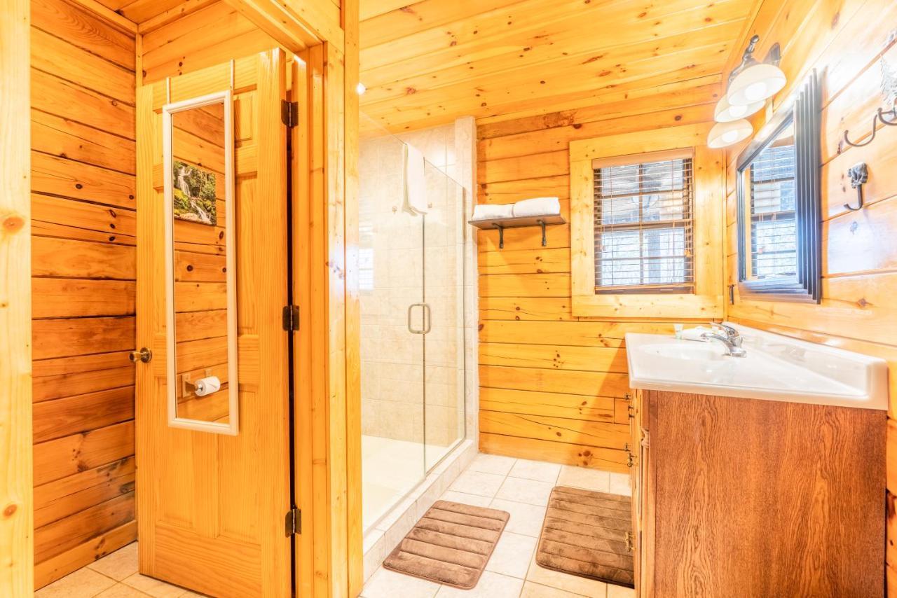 Comfort Cabin Bearway To Heaven W Private Hot Tub Pigeon Forge Dış mekan fotoğraf