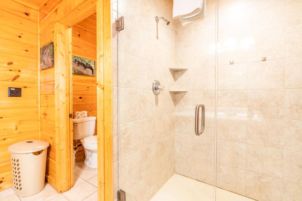 Comfort Cabin Bearway To Heaven W Private Hot Tub Pigeon Forge Dış mekan fotoğraf