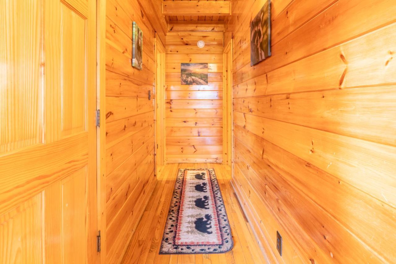 Comfort Cabin Bearway To Heaven W Private Hot Tub Pigeon Forge Dış mekan fotoğraf