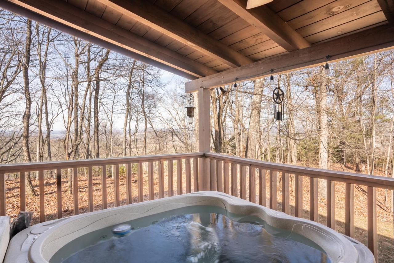Comfort Cabin Bearway To Heaven W Private Hot Tub Pigeon Forge Dış mekan fotoğraf