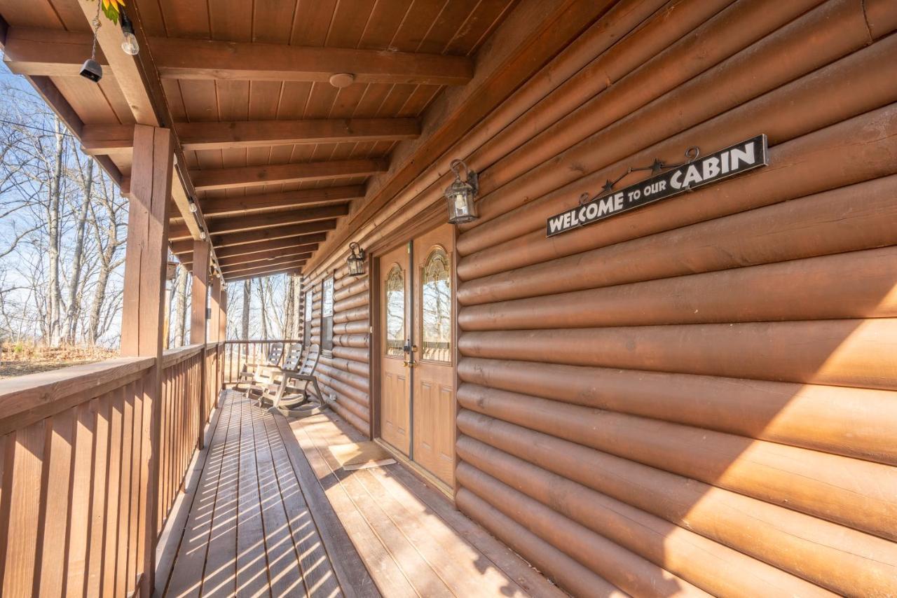 Comfort Cabin Bearway To Heaven W Private Hot Tub Pigeon Forge Dış mekan fotoğraf